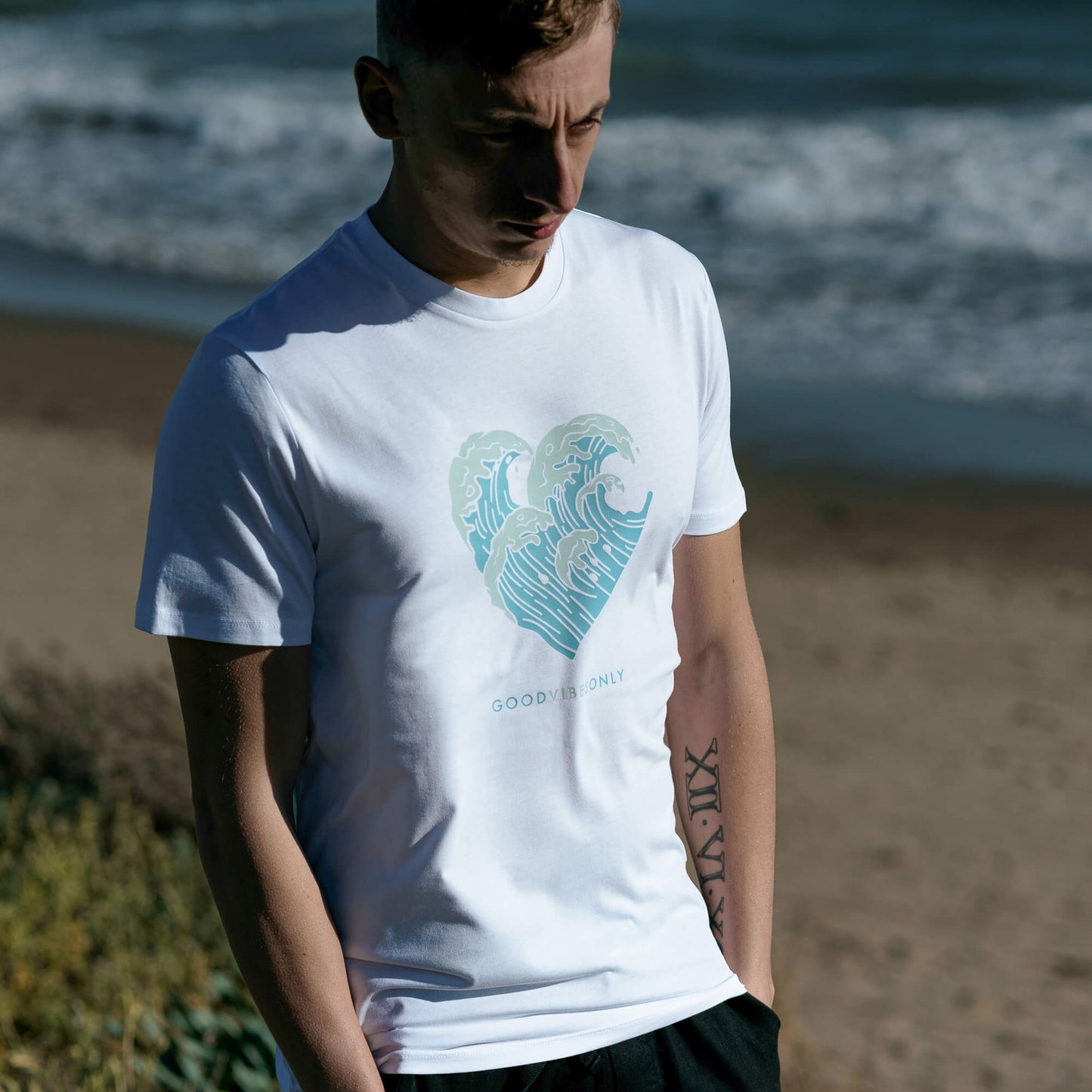 CAMISETA CORAZÓN OLA