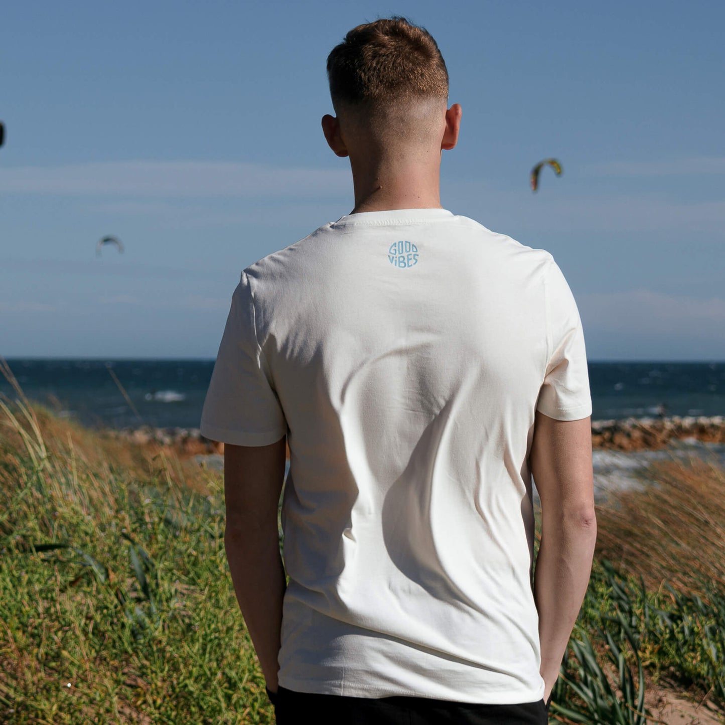 CAMISETA IN WIND WE TRUST