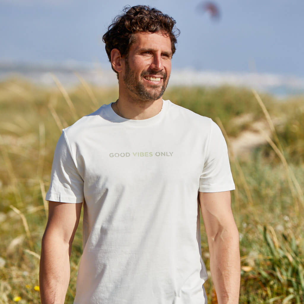 CAMISETA CÍRCULO GOOD MOOD