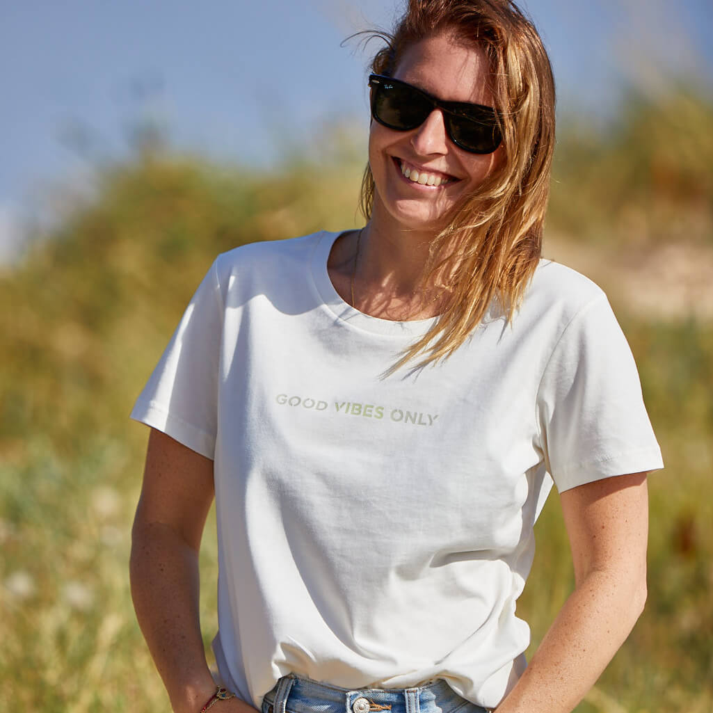 CAMISETA CHICA CÍRCULO GOOD MOOD