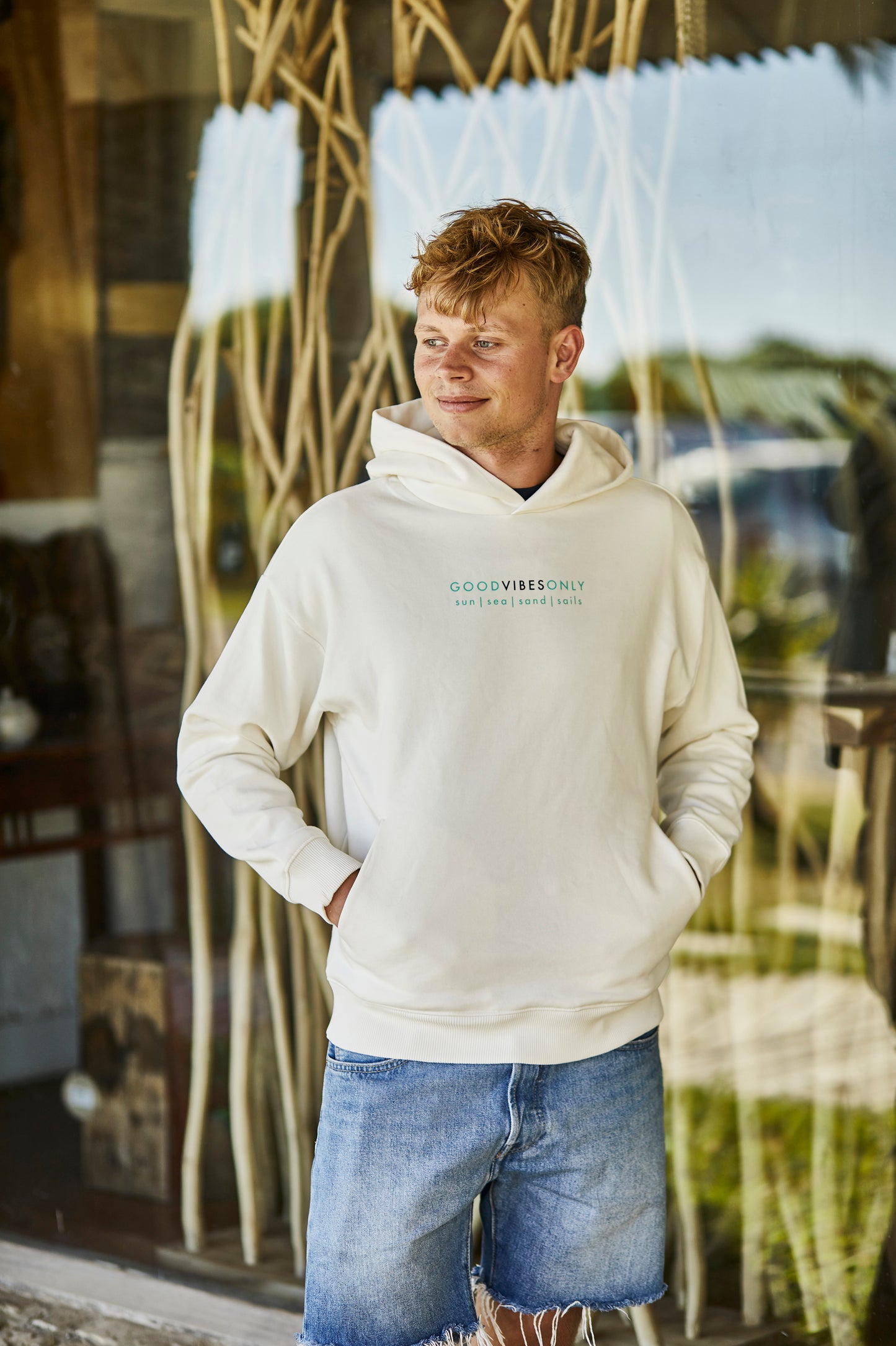 SUDADERA WAVES 3.0